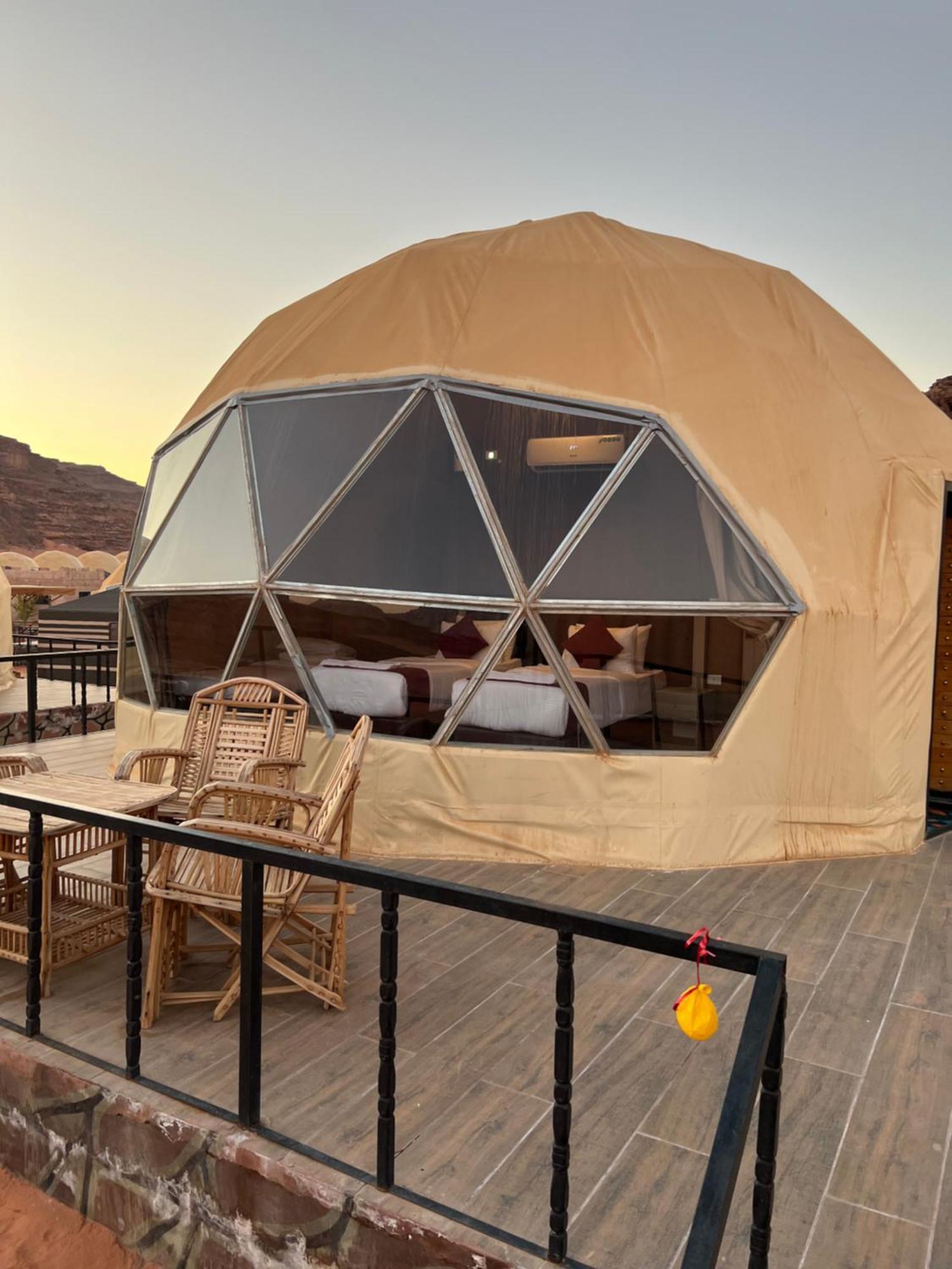 Revan Rum Luxury Camp وادي رم المظهر الخارجي الصورة