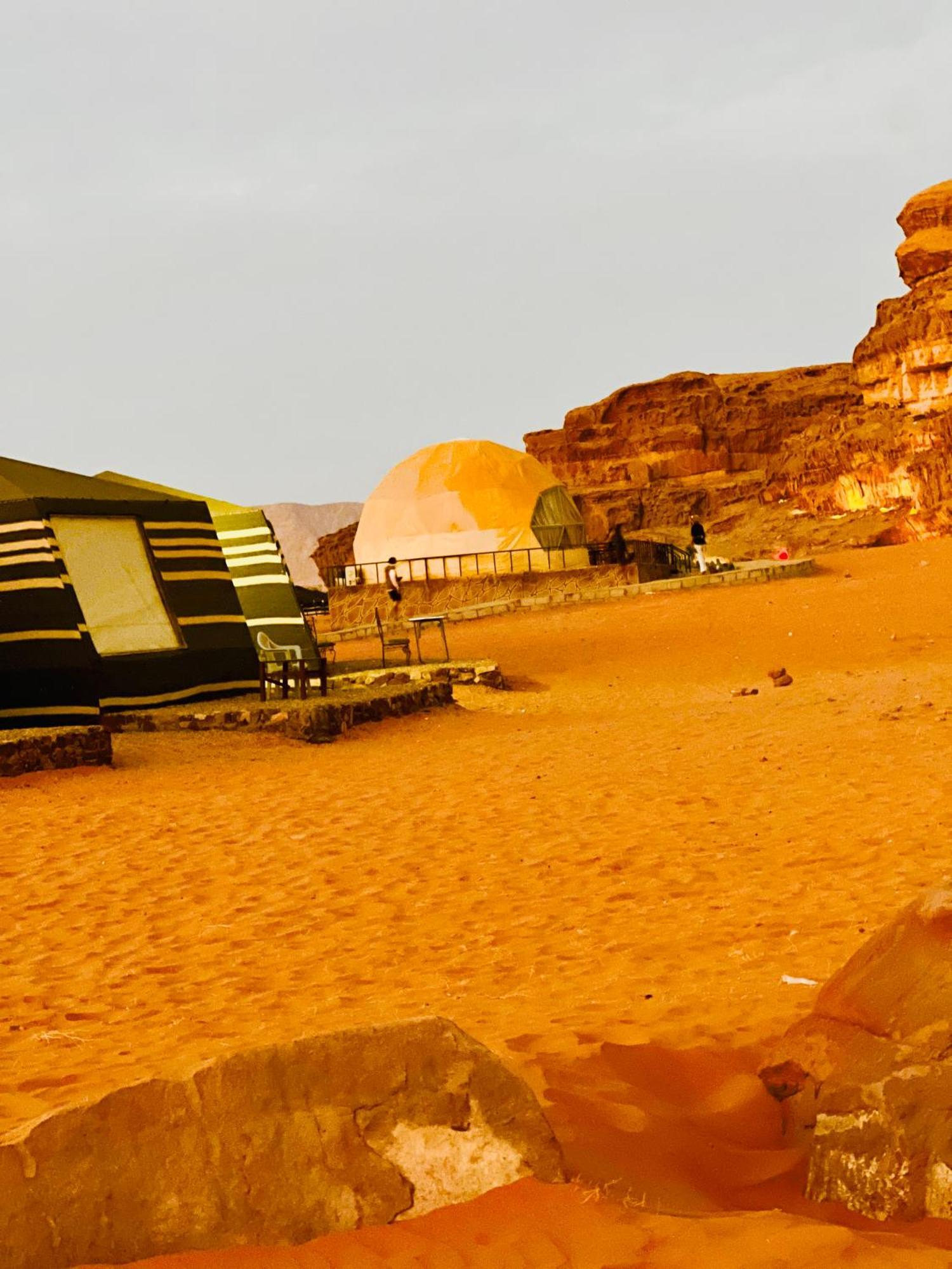 Revan Rum Luxury Camp وادي رم المظهر الخارجي الصورة
