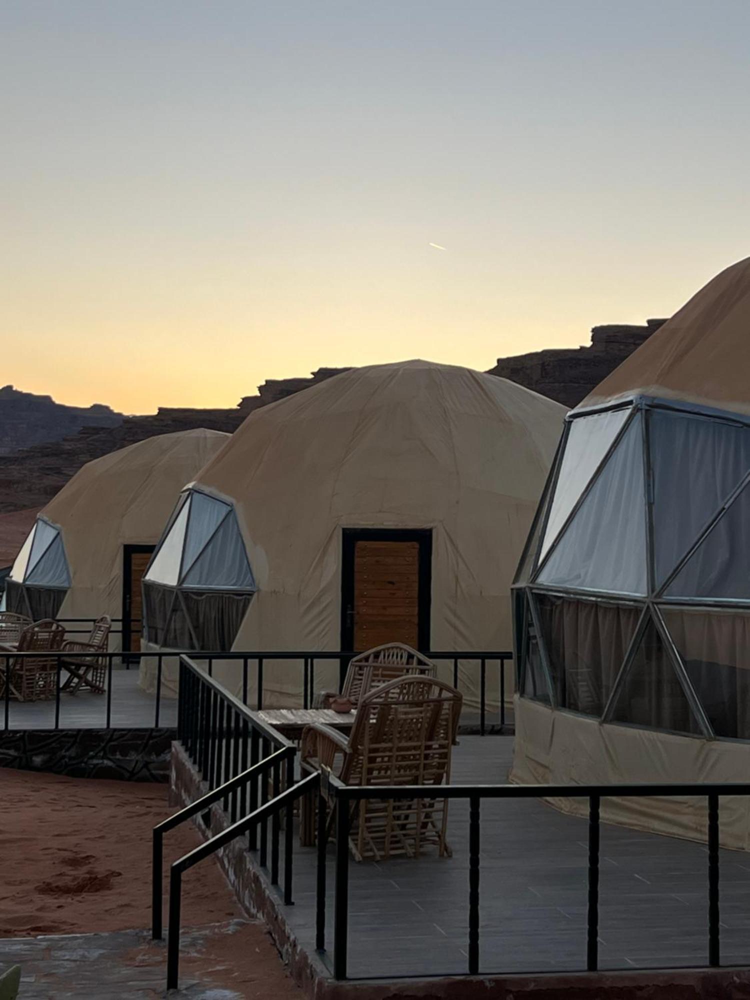 Revan Rum Luxury Camp وادي رم المظهر الخارجي الصورة