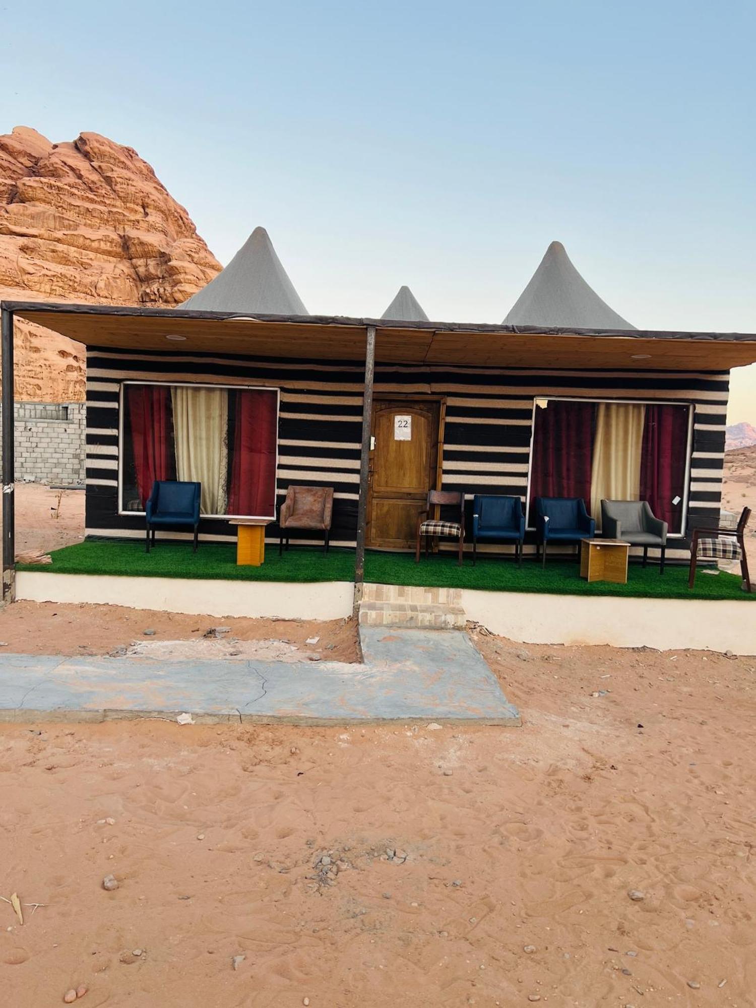 Revan Rum Luxury Camp وادي رم المظهر الخارجي الصورة